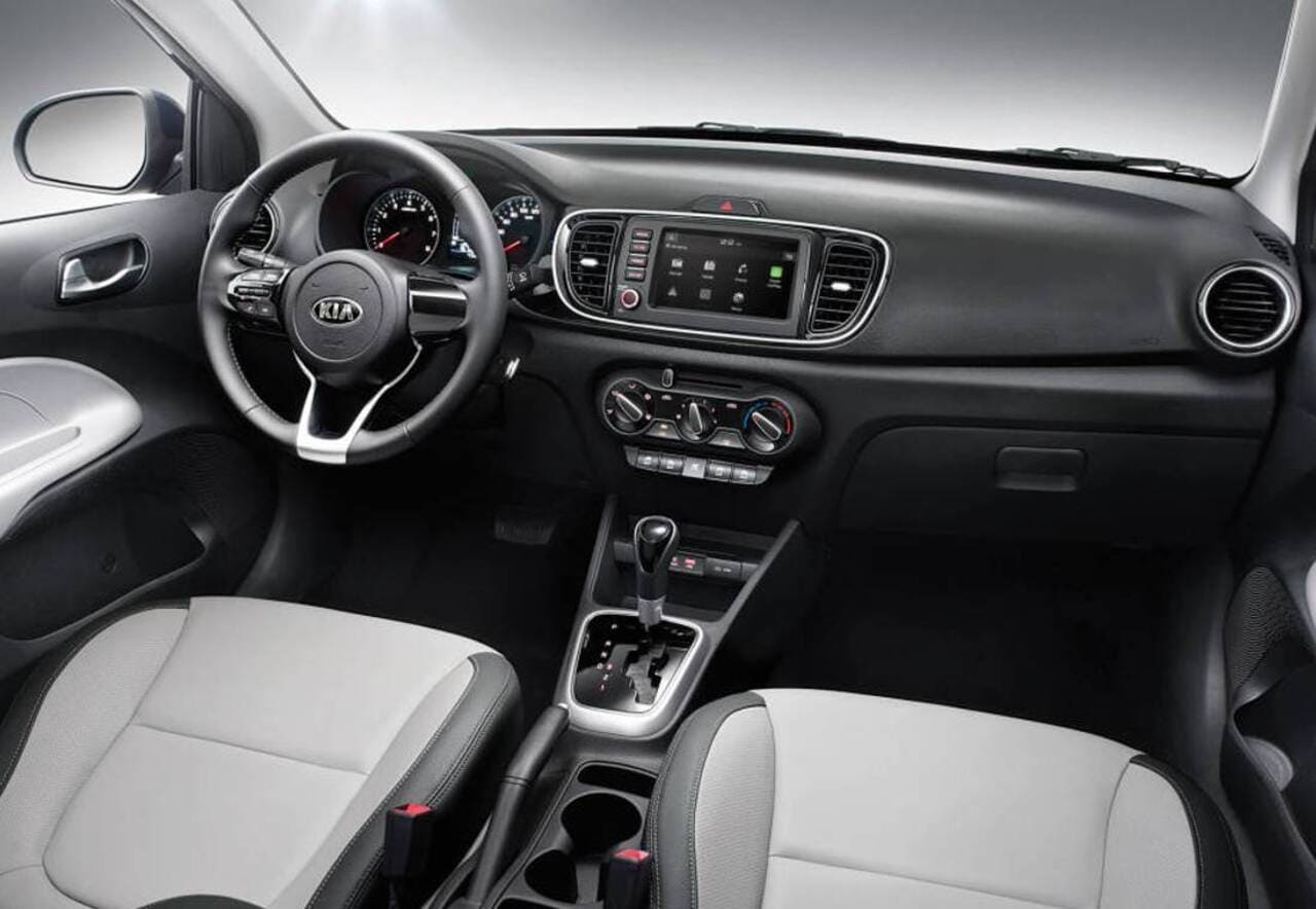 kia soluto colombia Autos Rodando Kia Soluto Interior