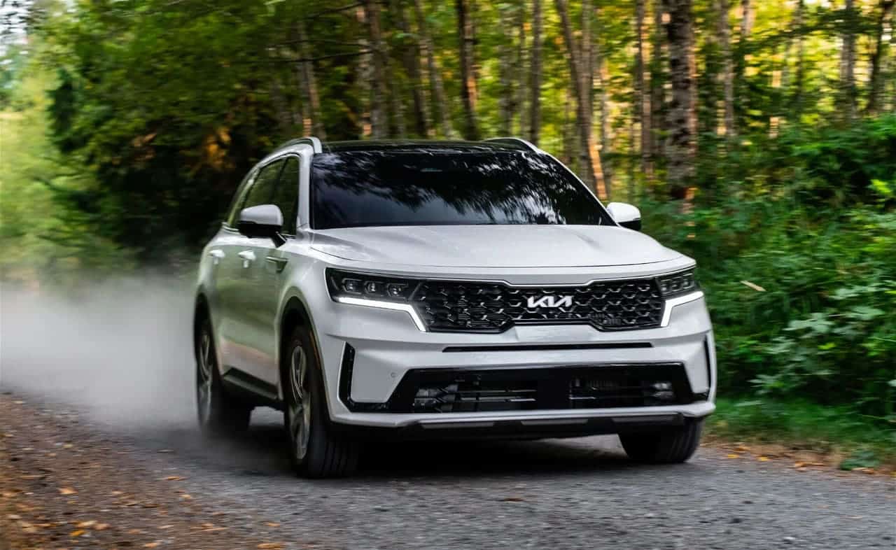 kia sorento 2023 Autos Rodando Nueva Kia Sorento por el frente