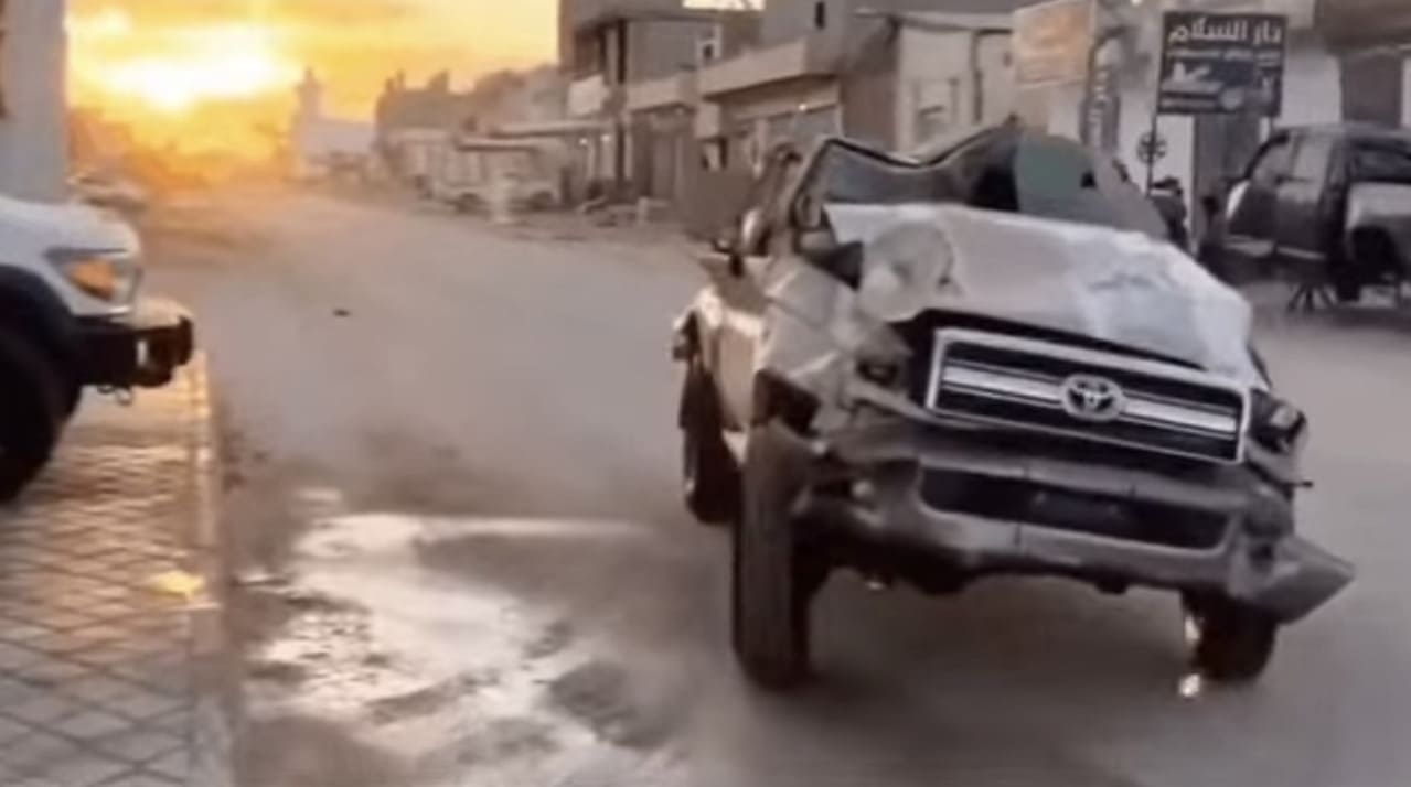 lad cruiser que aun rueda es un hulk Autos Rodando Lan d Cruiser todo un Hulk automotriz