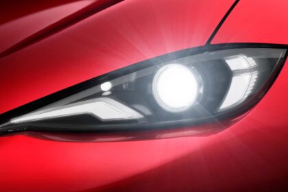 Mazda MX-5 2024 nuevos faros