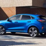 Ford Volverá a Producir Autos Compactos El Fiesta en Camino 5 Ford Puma ST Hybrid 2024 lateral