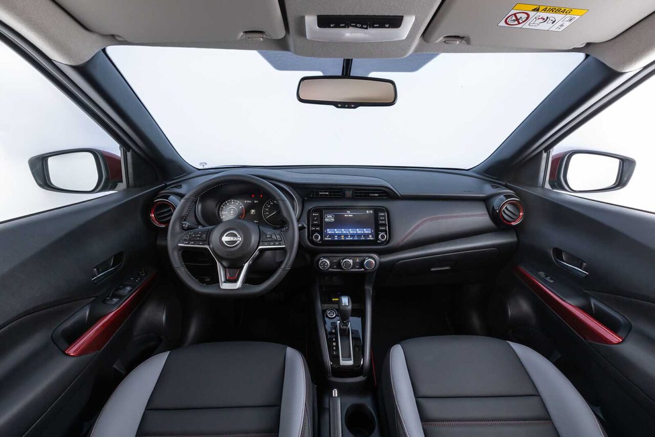 nissan kicks xplay 2024 Autos Rodando Nissan Kicks XPlay tablero