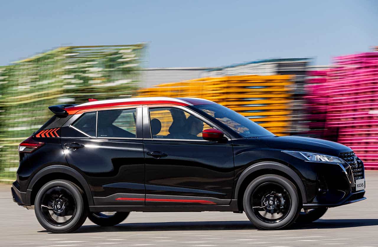 nissan kicks xplay 2024 Autos Rodando Nissan Kicks XPlay lateral