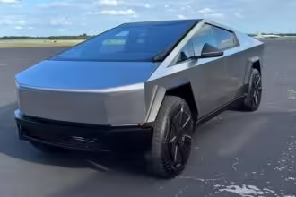 Tesla Cybertruck frente
