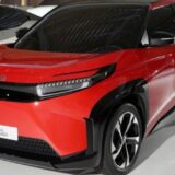 Toyota Yaris Cross Eléctrico o bZ2X