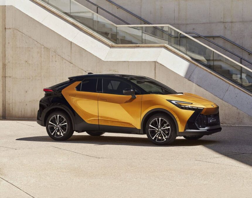 toyota c hr 2024 small suv 01