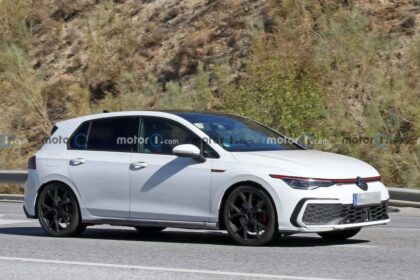 VW Golf GTI 2024