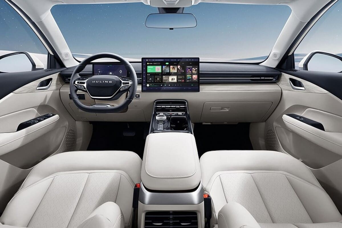 wuling starlight phev 8 Autos Rodando Wuling Starlight tablero