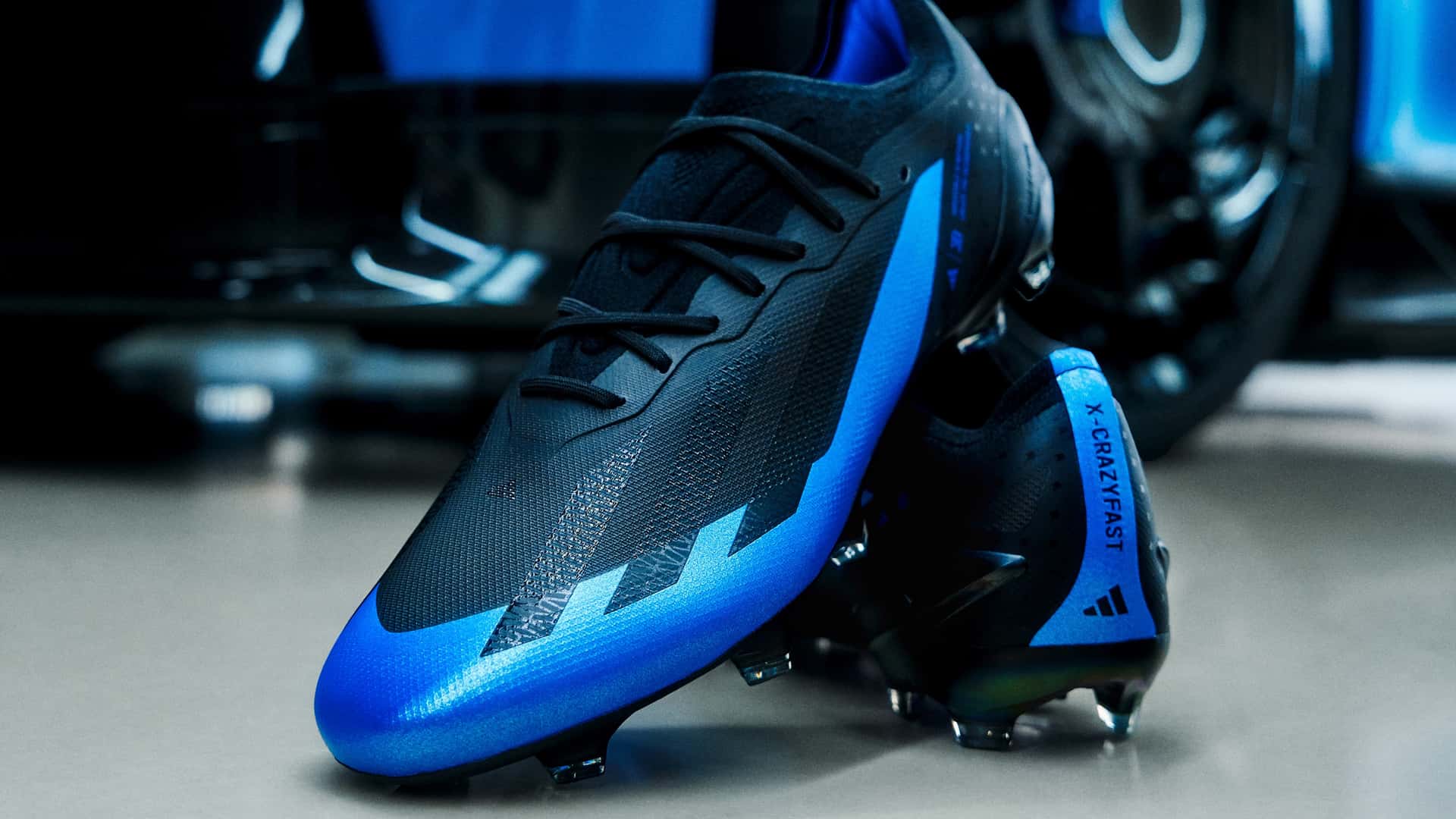 Bugatti y Adidas X Crazyfast: Velocidad y Estilo en una Bota de Fútbol Edición Limitada 1 adidas x crazyfast bugatti