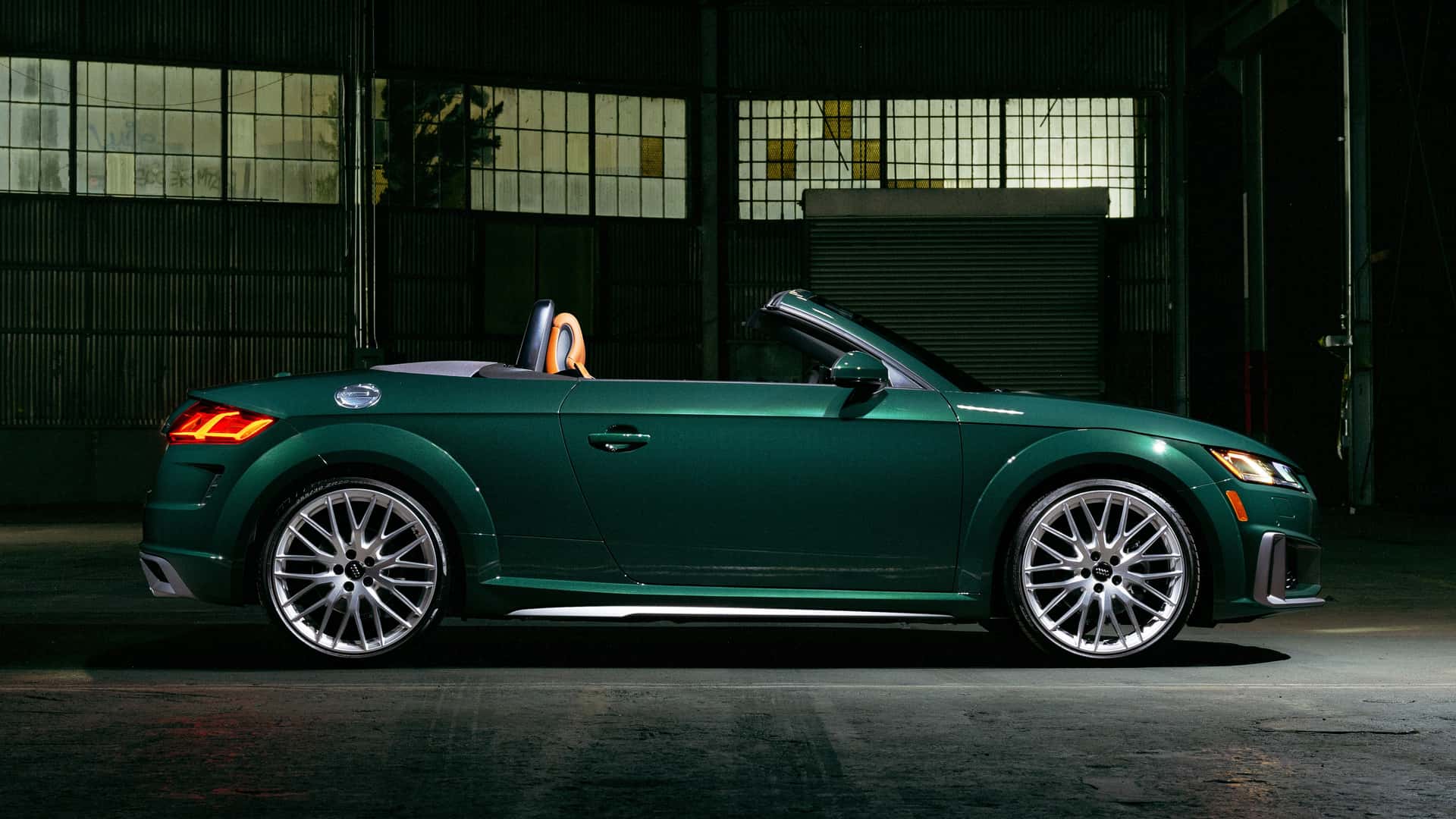 Audi TT Roadster Edición Final deslumbra con un exclusivo tono verde 1 Audi TT Roadster Edición Final lateral