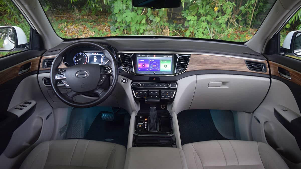 gac gs8_02 Autos Rodando GAC GS interior