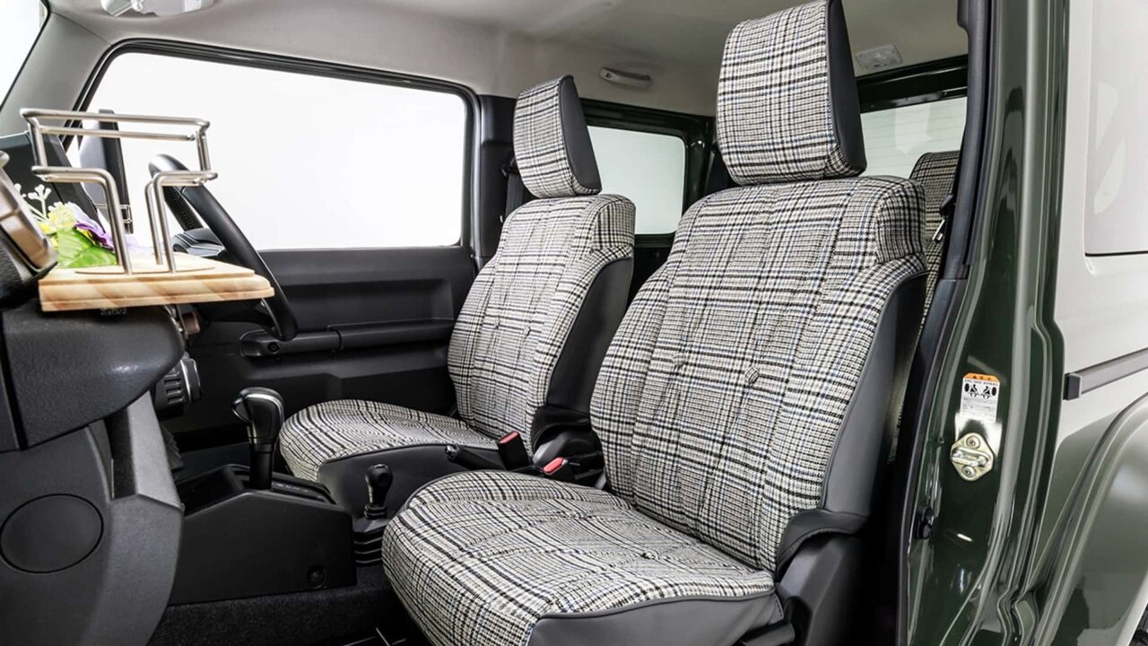 ᐅ Increíble! El Suzuki Jimny Con Estilo Clase G Que Conquista Montañas