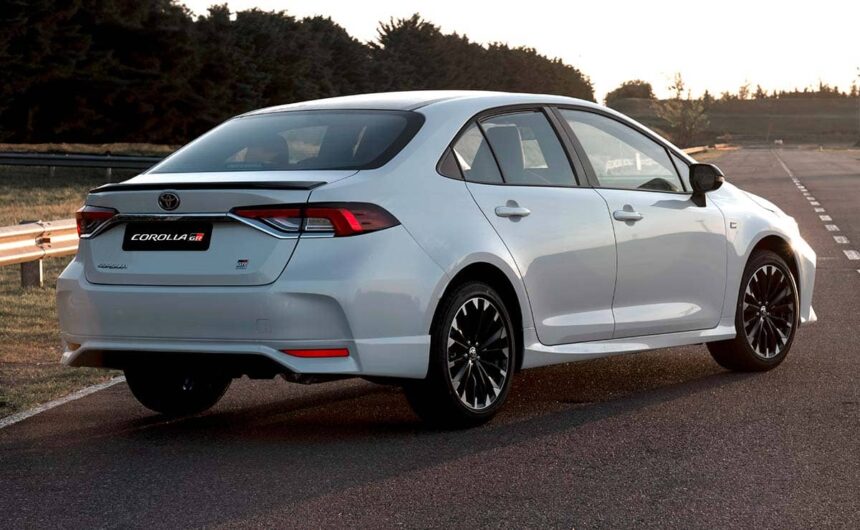 Toyota Corolla GR Sport 2024