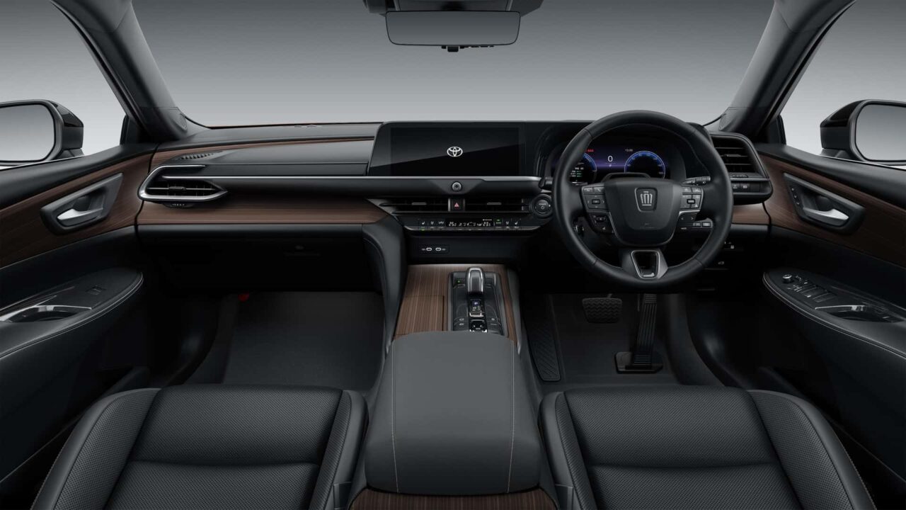 toyota crown sedan 2024_02 Autos Rodando Toyota Crown Sedán tablero
