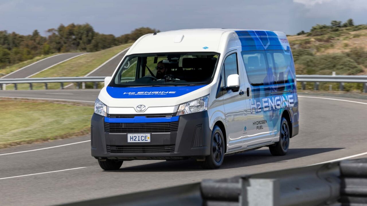 toyota hydrogen hiace prototype 02 Autos Rodando HIace H