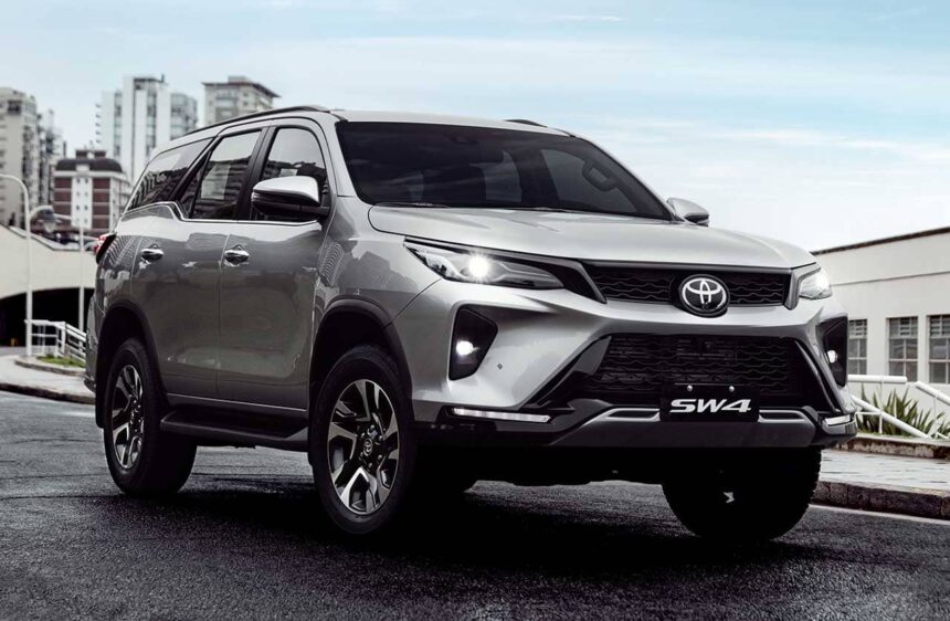 ᐅ Toyota Fortuner SW4 2024 Novedades y Características