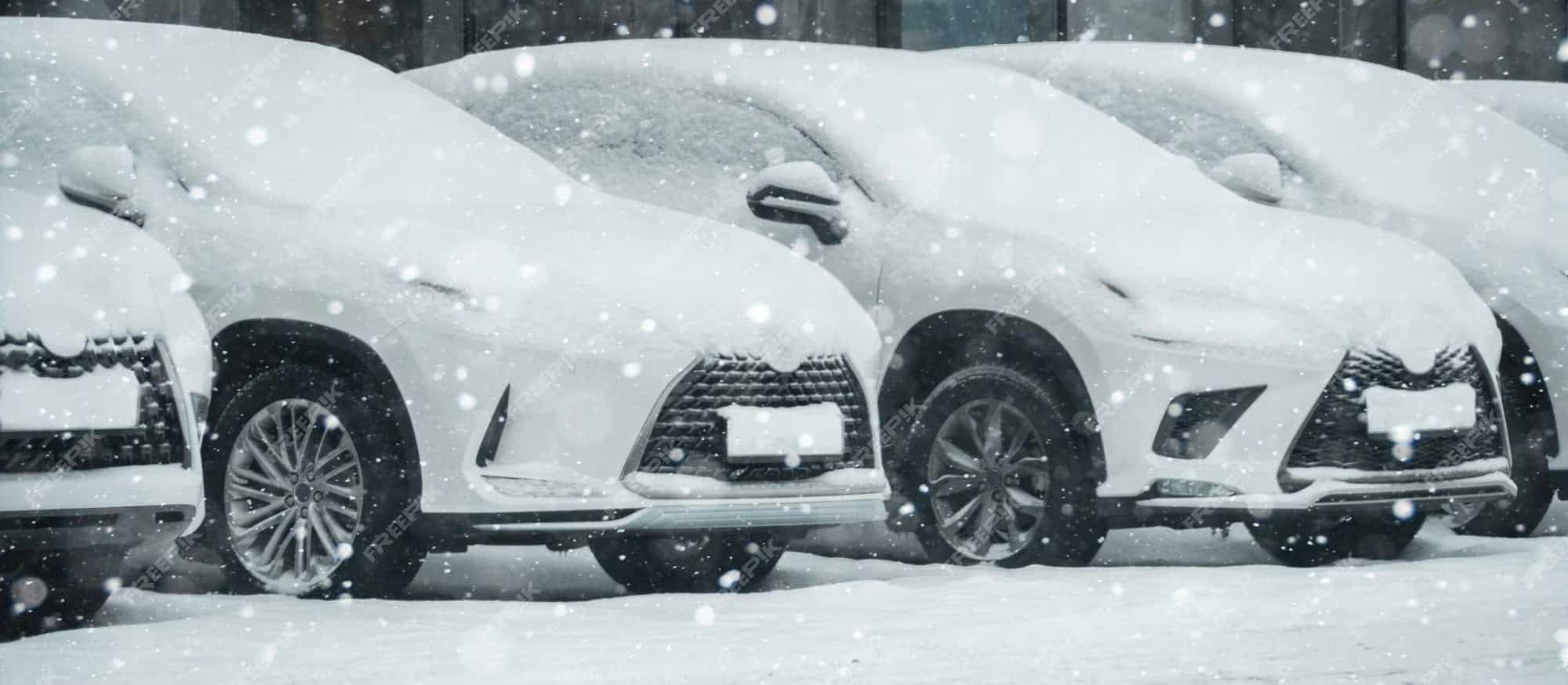 ¿Pueden los Líquidos del Automóvil Congelarse en Invierno? Descúbrelo Aquí 1 Autos en Nieve