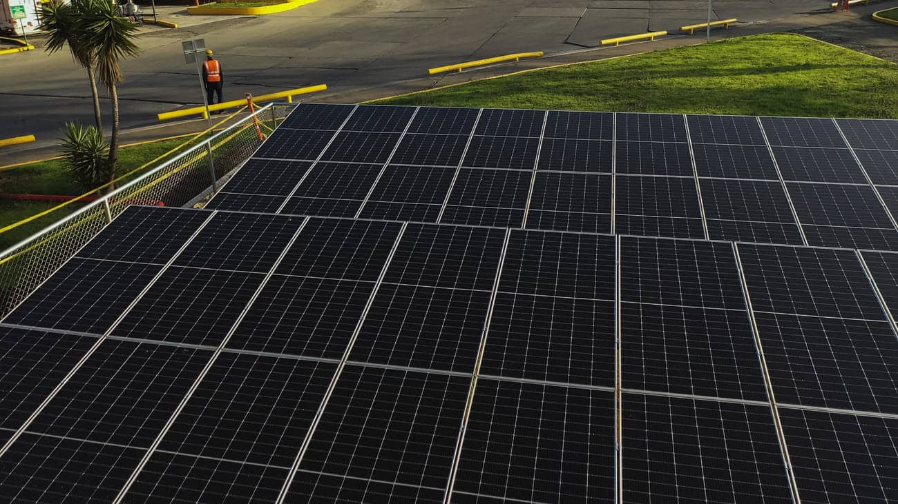 Primax Colombia: Innovando en Sostenibilidad con su Proyecto de Autogeneración Eléctrica 1 Primax autogeneración de energia