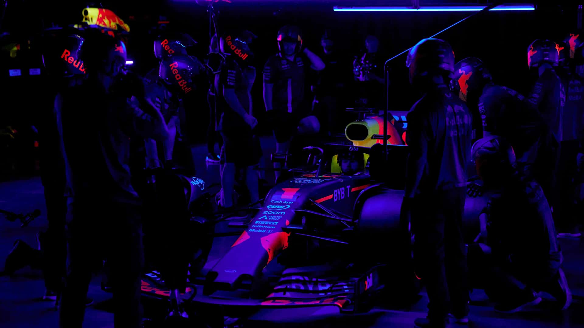 ¿F1 en la Oscuridad? La Increíble Hazaña de Red Bull Racing Revelada +VIDEO 1 Red Bull F1