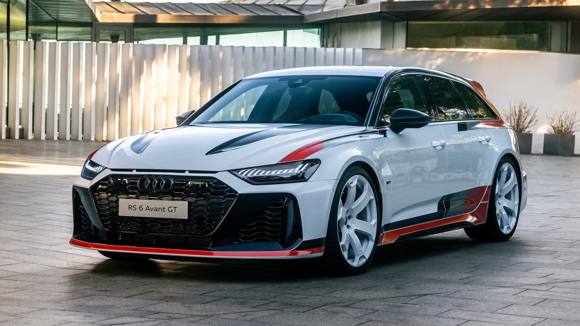 Audi RS6 Avant GT: Un Fuego Veloz en Forma de Camioneta 1 Audi RS6 Avant GT
