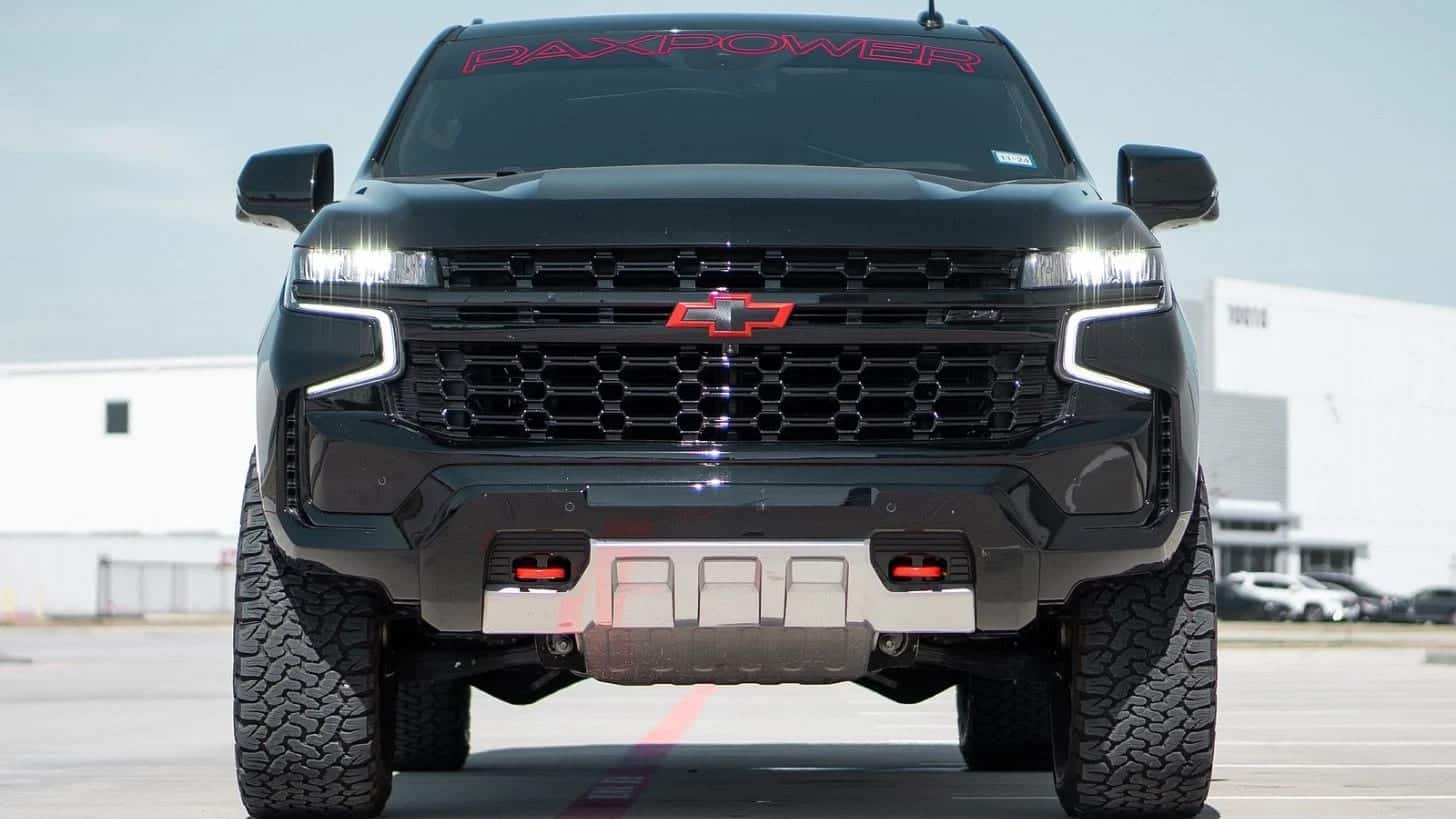 Chevrolet Suburban se transforma con paquete Jackal PaxPower 12 Chevrolet Suburban Jackal Pacpower