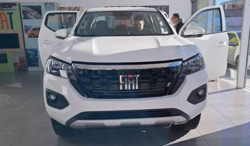 Fiat Titano frente