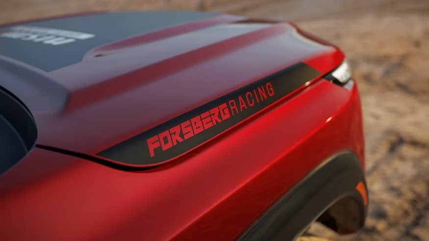Nissan Frontier Forsberg Edition capot