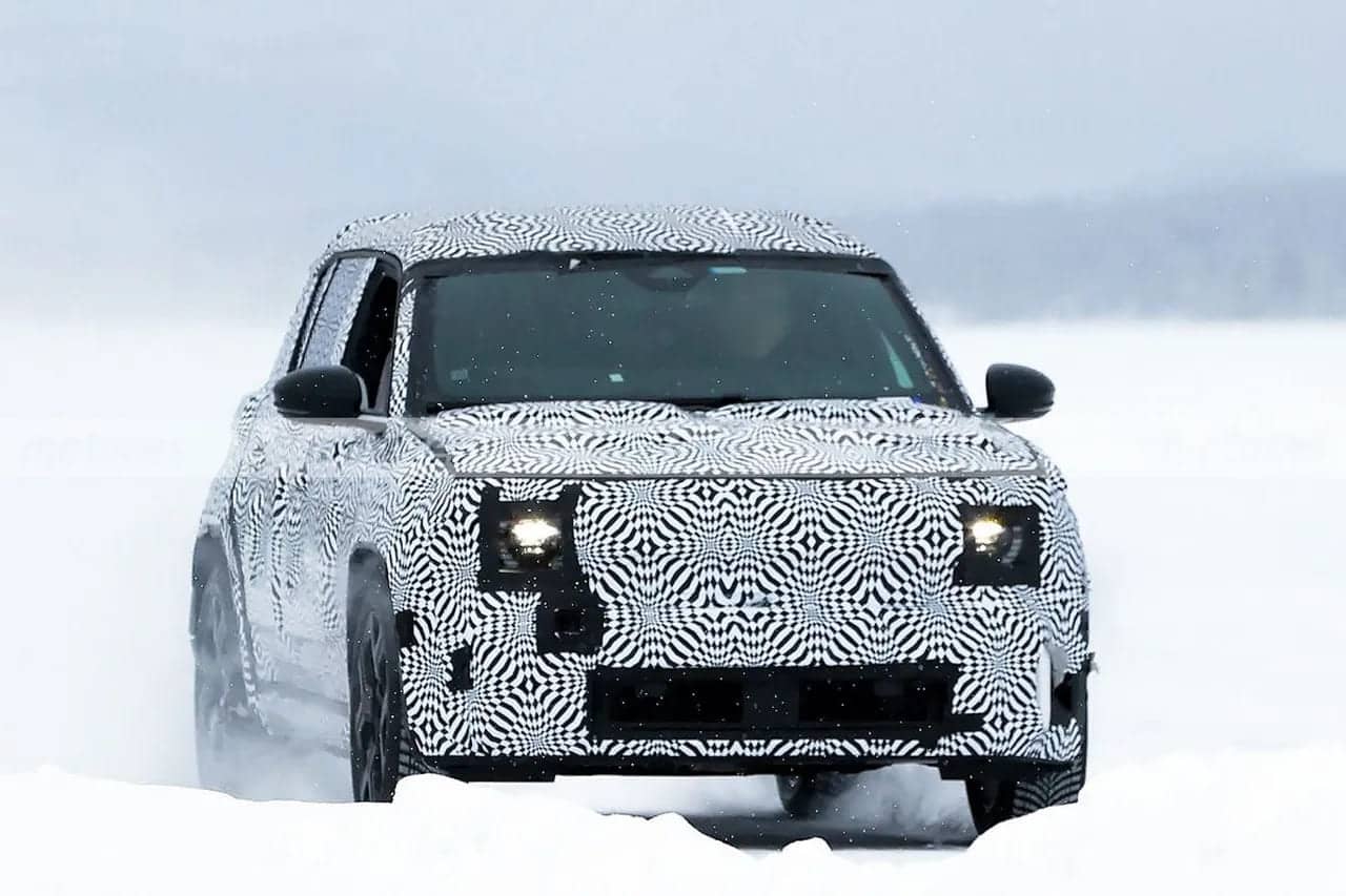 Renault 4 2025: Ya se encuentra en Pruebas de Invierno el SUV Eléctrico 1 Renault 4 2025 en pruebas de invierno