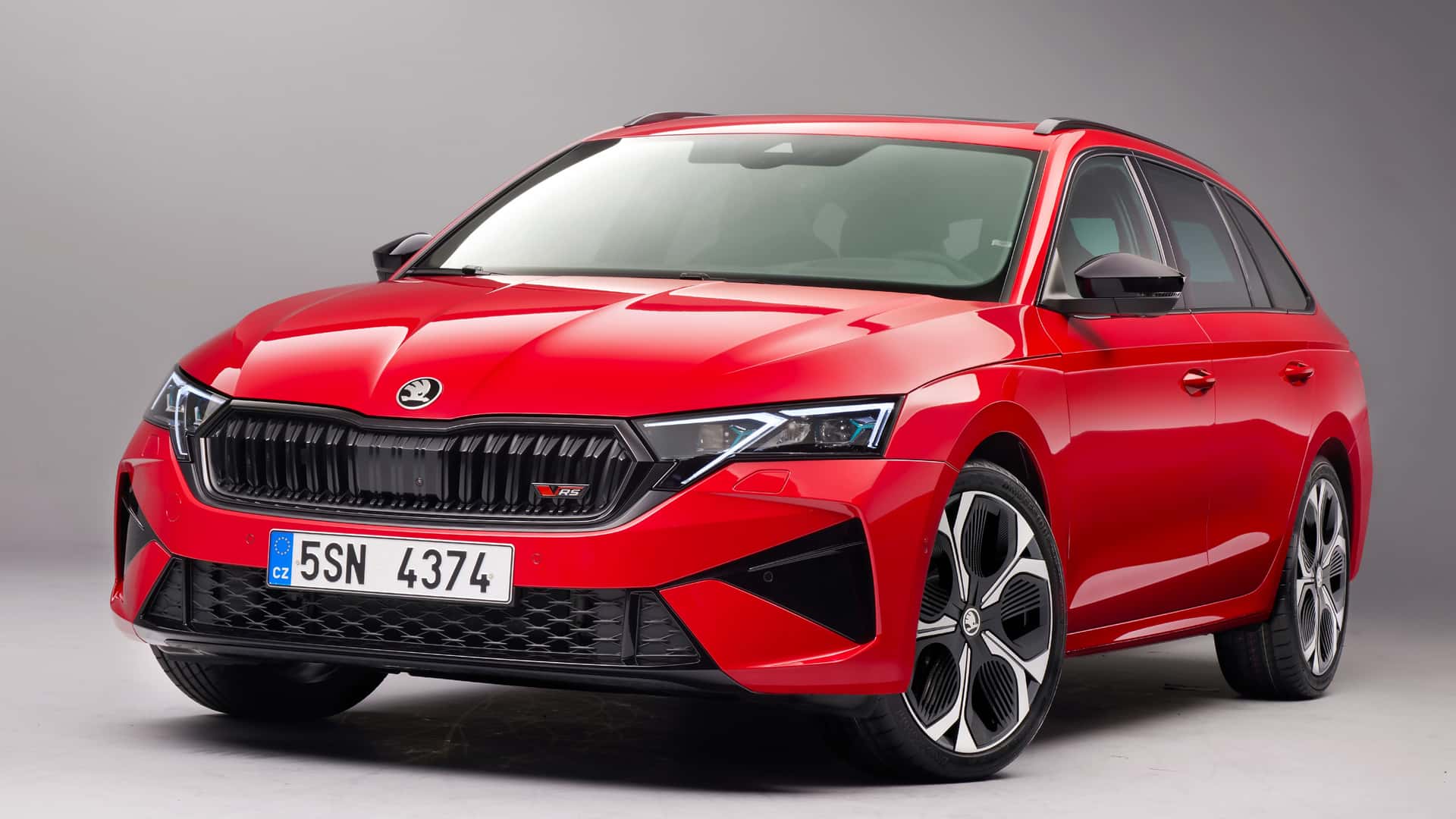 Nuevo Skoda Octavia RS Wagon: La Combinación Perfecta de Potencia y