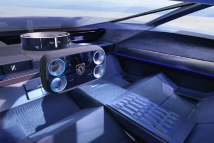 Peugeot Inception 002