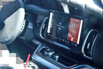 Ford Expedition 2025 interior espiado