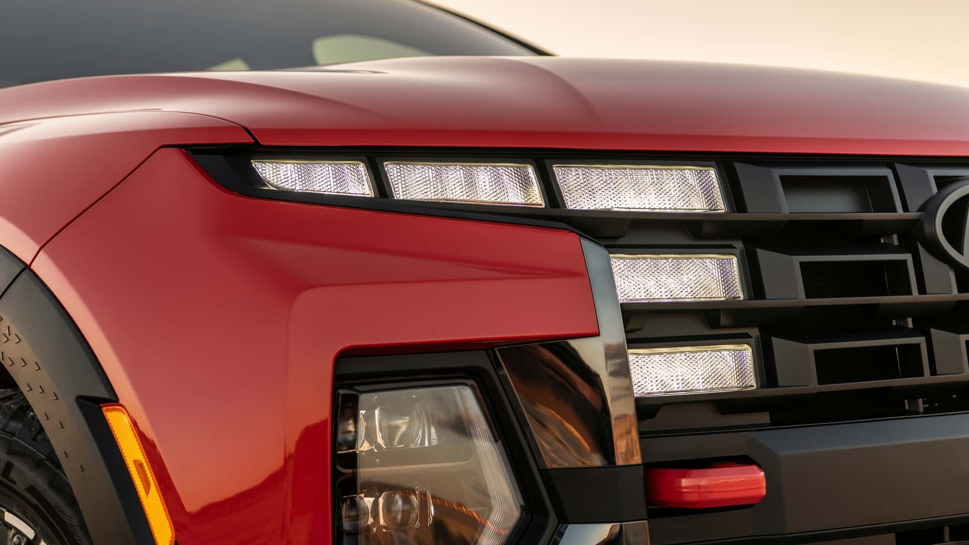 Hyundai Santa Cruz 2025: Un Lavado de Cara con Aspiraciones 11 Hyundai Santa Cruz 2025 nueva parrilla