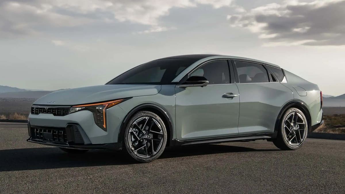 ᐅ Kia K4 El Kia Forte 2025 Una Mirada Hacia El Futuro Automotriz