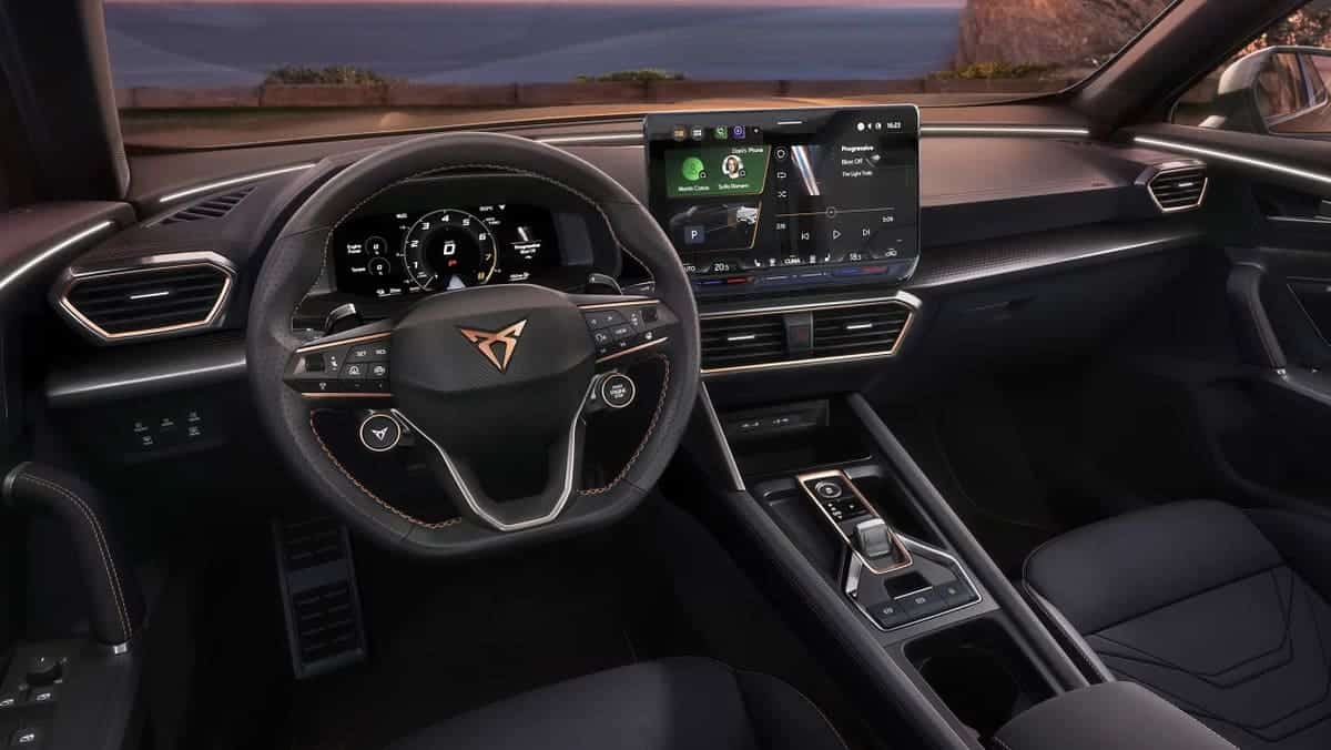 Cupra Formentor 2025 interior