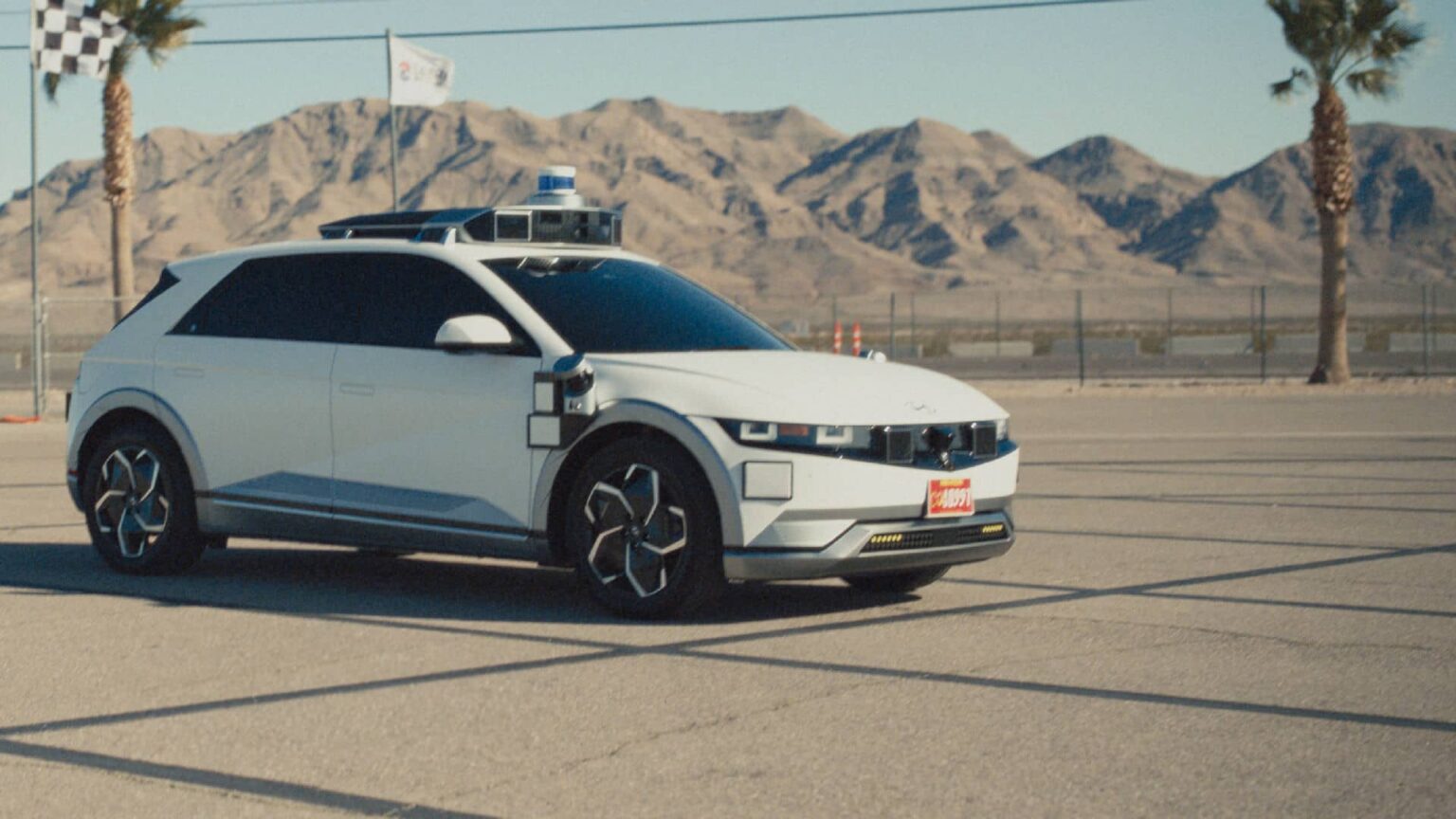 Robitaxti Rumer's El Robotaxi ONIQ 5: Obtiene la Licencia de Conducción en Nevada