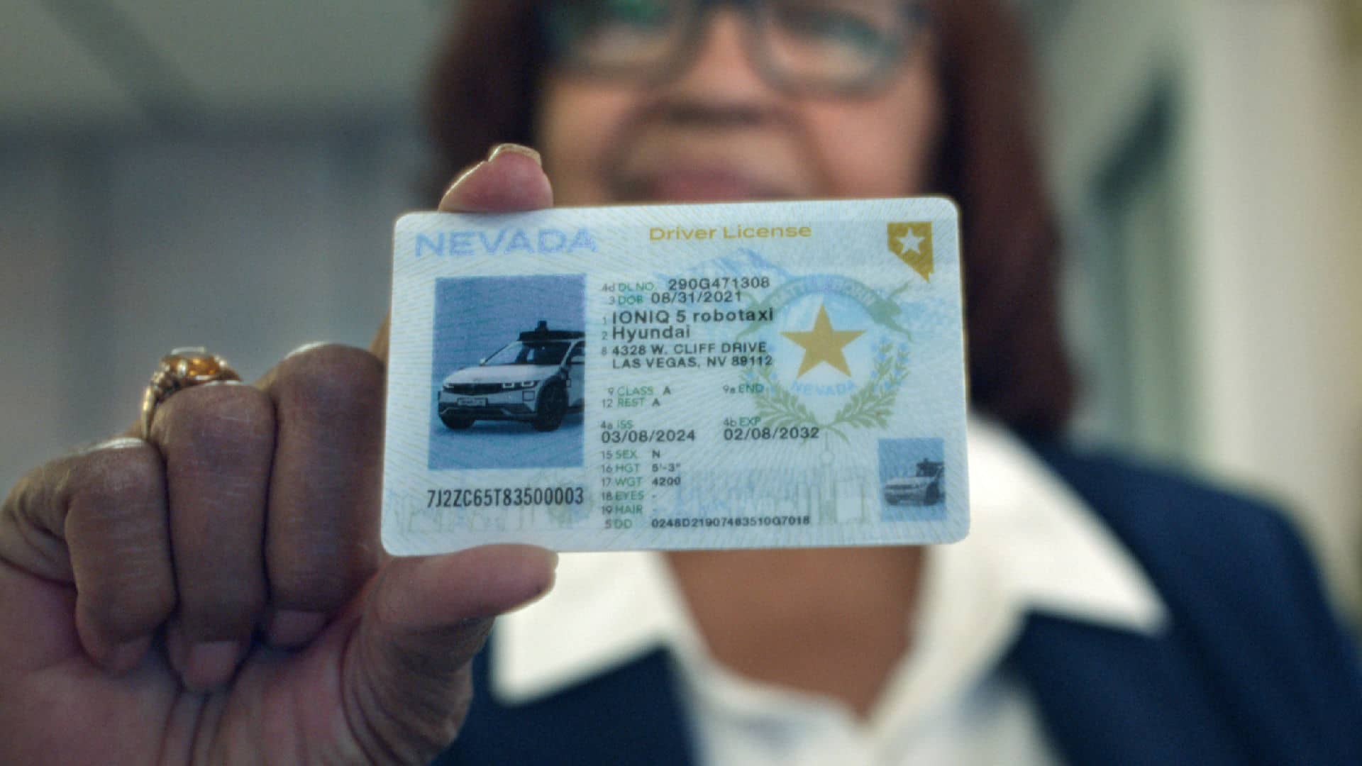 El Robotaxi ONIQ 5: Obtiene la Licencia de Conducción en Nevada 1 Robotaxi ONIQ 5: Obtiene la Licencia de Conducción