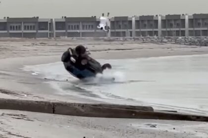 Maniobra Errónea en la Playa: Pone a Volar a Conductor