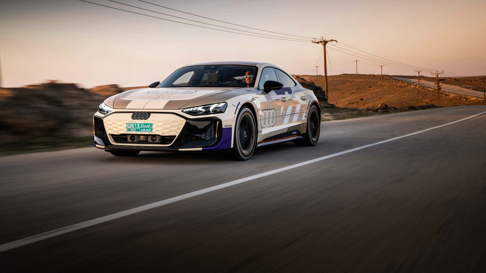 Audi RS E-Tron GT Performance 2025 frente