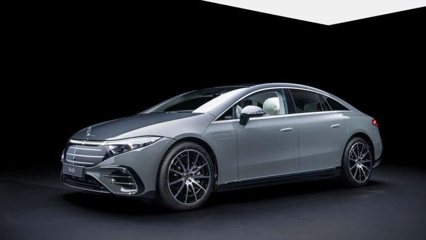 Mercedes EQS 2025