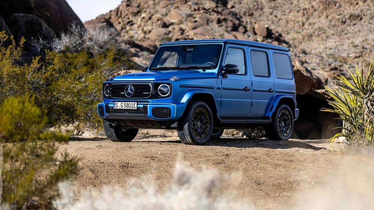 Mercedes G580 off road