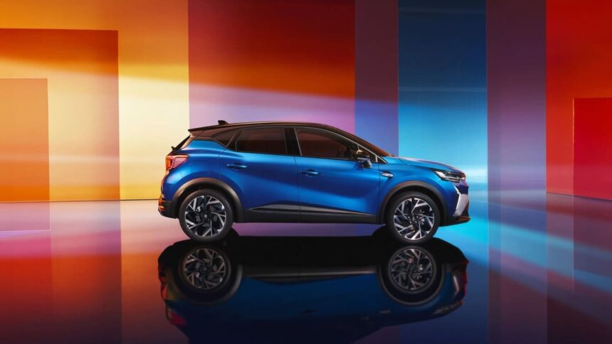 Captur 2024 Esprit Alpine lateral