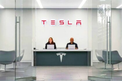 Tesla Oficinas