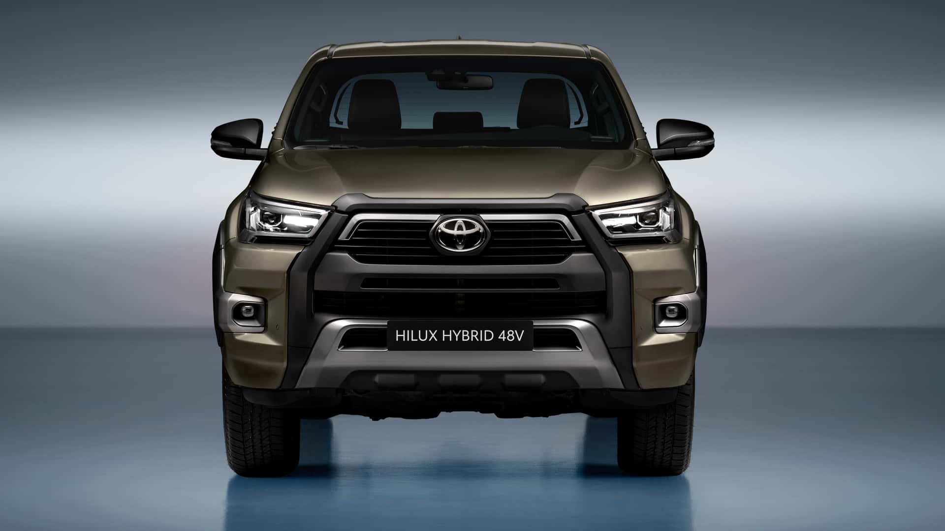 Toyota Hilux hibrido frente