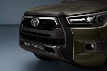 Toyota Hilux hibrido facia