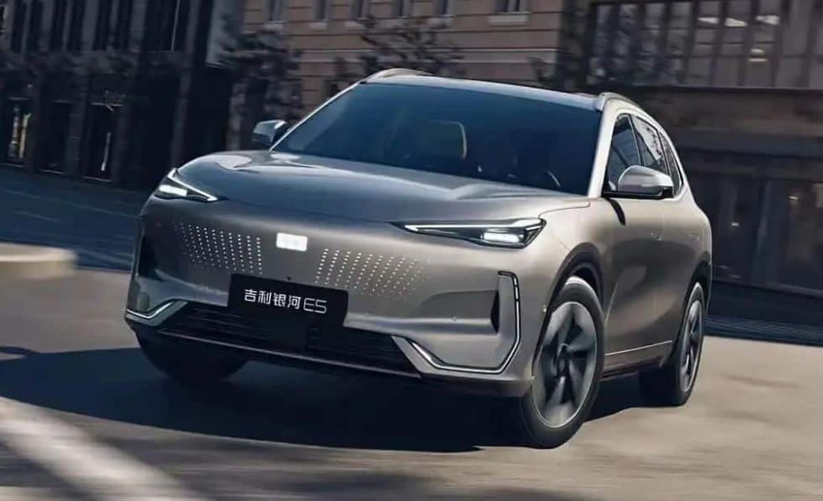 Un Fabricante Chino En El Top 10 de Ventas de Autos a Nivel Mundial por Primera Vez 9 Geely Galaxy E5 frente