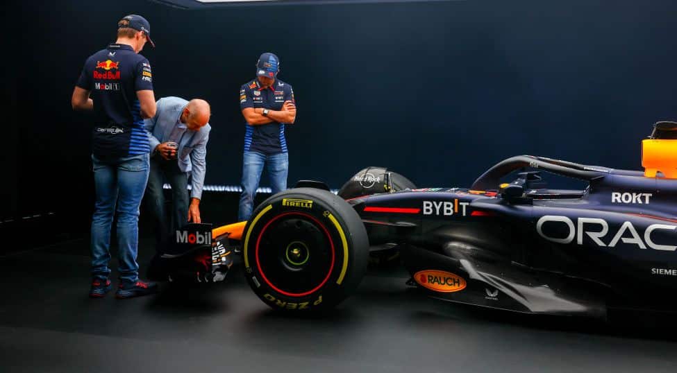 Helmut Marko exige mejoría: "Red Bull debe centrarse en lo deportivo" 1 Adrian Newey revela un secreto sobre el Red Bull