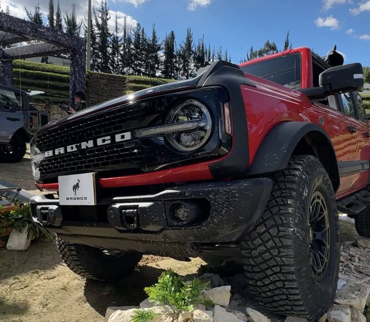 Ford Bronco Wildtrak y G.O.A.T. Edition Llegan a Colombia 1 Frente Ford Bronco Colombia