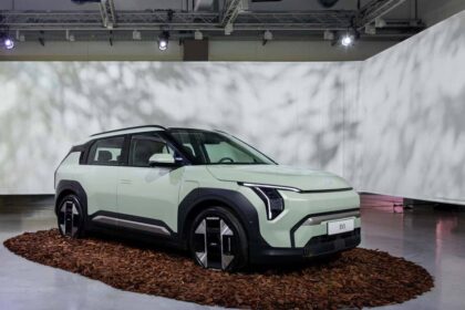 Kia EV3 2025 vista 3/4