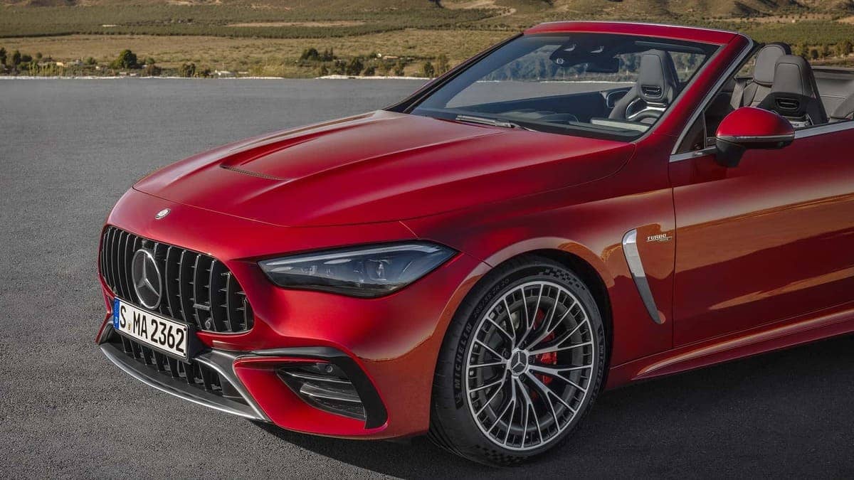 Nuevo Mercedes-AMG CLE53 Cabriolet 2025: Lujo al Aire Libre 10 Mercedes-AMG CLE53 Cabriolet 2025