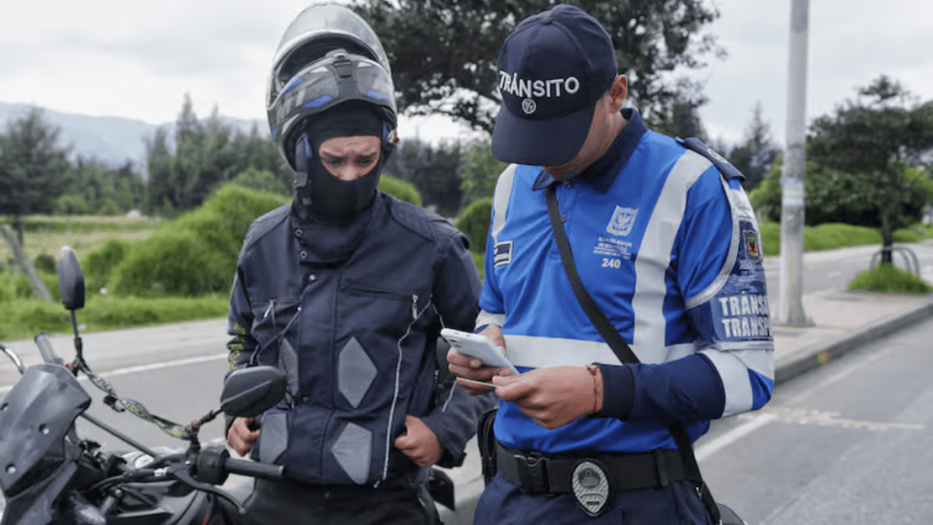 Fernando Alonso close up
